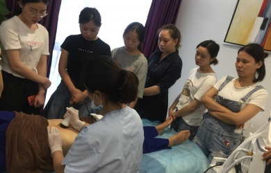 成都悦丽美科产后康复课程