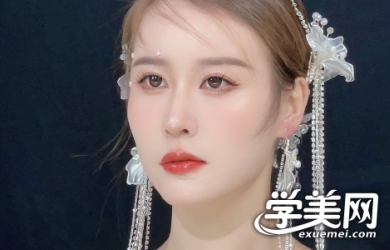  新娘彩妆班