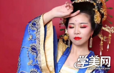 国际专业化妆职业大师班